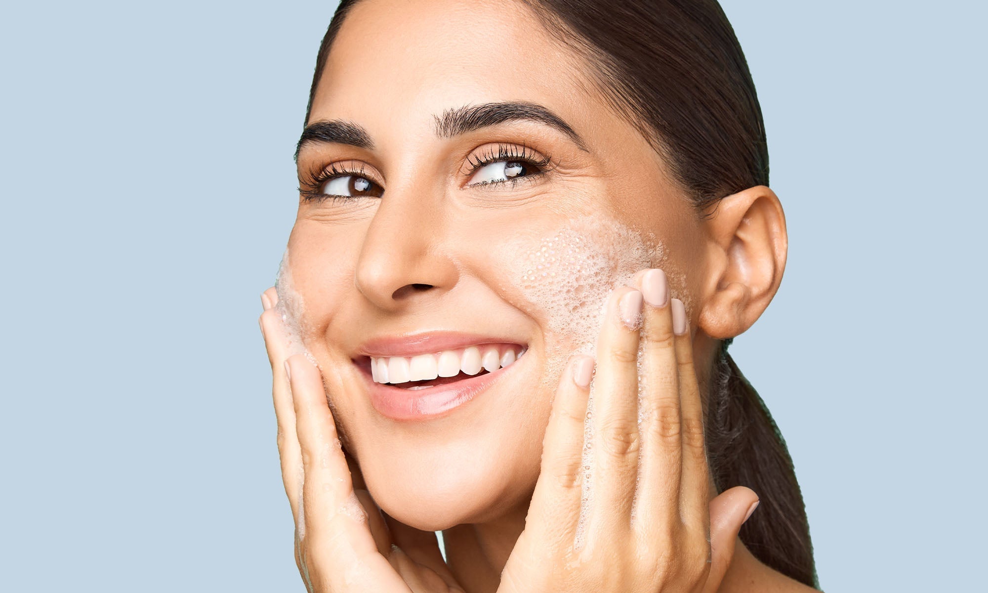 Ingredient Spotlight: Salicylic Acid - Your Ally Against Blemishes