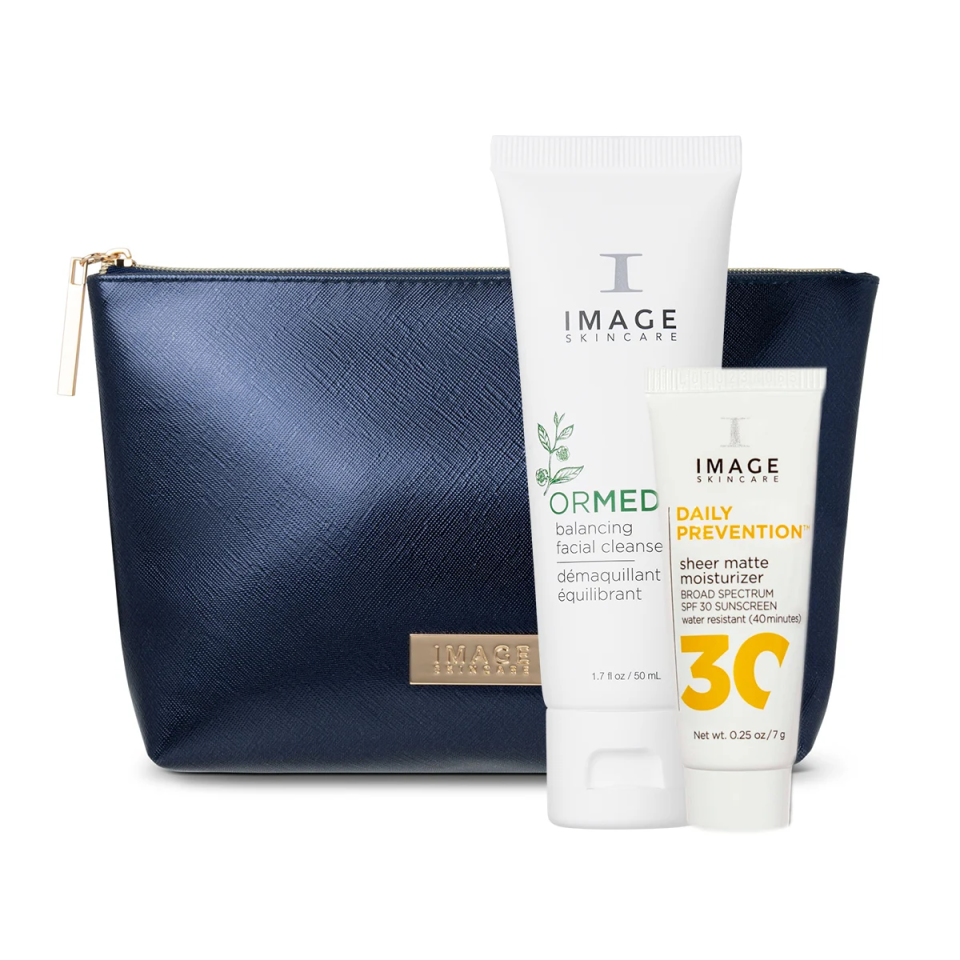 subscription rewards gift a free bag and ormedic cleanser and SPF
