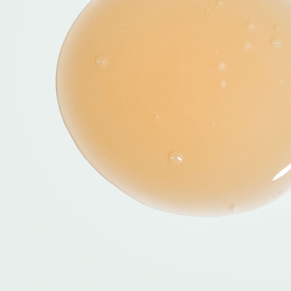 ILUMA brightening serum sample