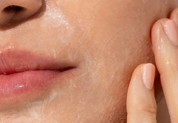 How to Get Rid of Dry Winter Skin for a Dewy Glow