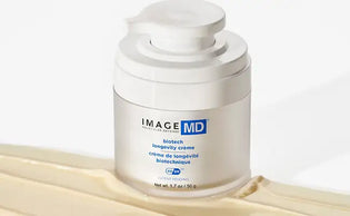 DAILY PREVENTION™ sun serum tinted SPF 30 10