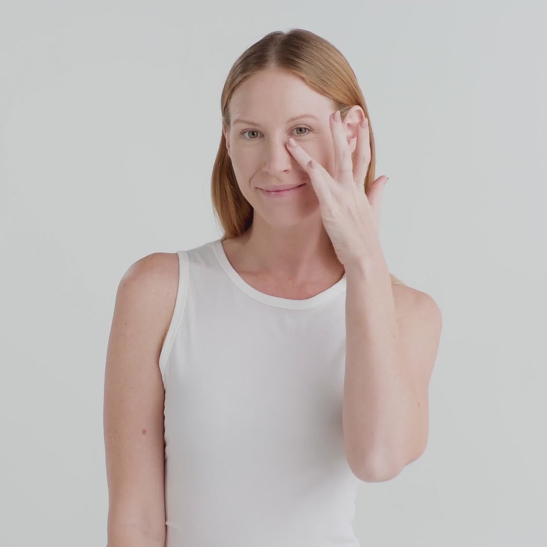 video of model applying product on under eye