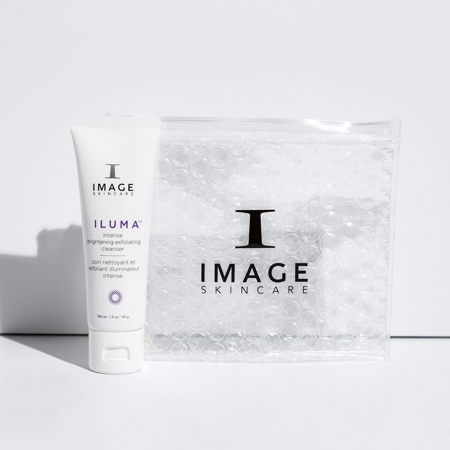 Discovery-size ILUMA Intense Brightening Exfoliating Cleanser | Image Skincare Official Site